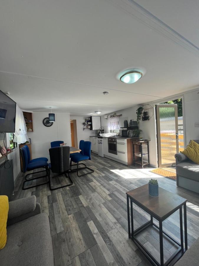 Unique Caravan with Outdoor Space Ballantrae Buitenkant foto